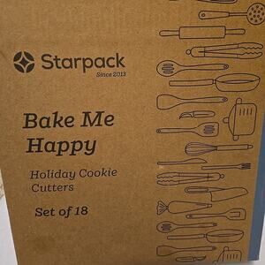 Starpack 18-Piece Metal Holiday Cookie Cutters Silver Christmas Shapes Set
